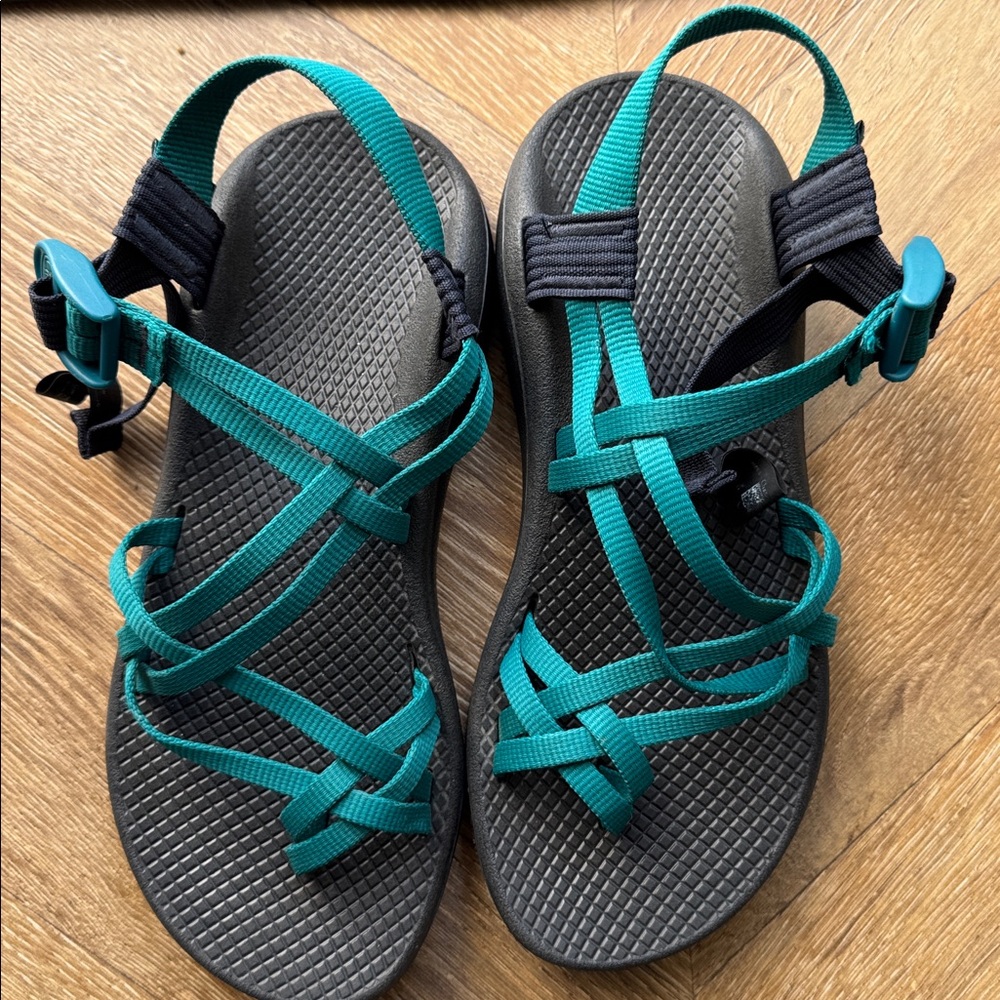 Chaco Cloud Solid Everglade Sandals Size 8 - image 2